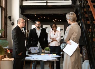 Những Sự Kiện Gì Thì Nên Mặc Áo Vest?